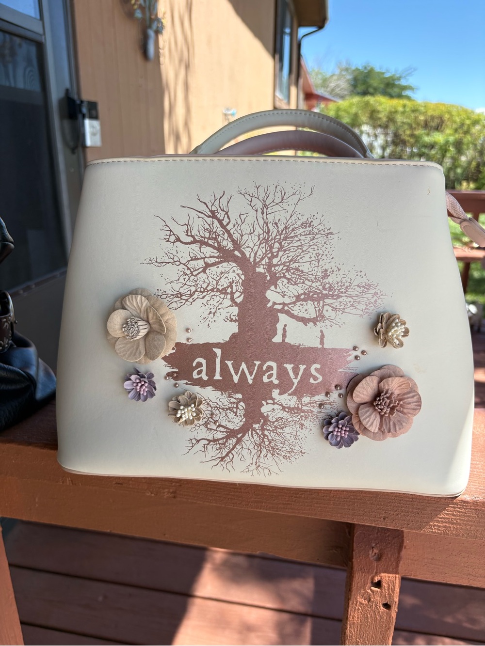 The Harry Potter Always Floral Handbag off-white faux-leather
